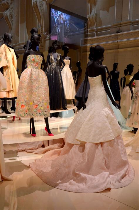 valeurs de la maison dior|Dior haute couture.